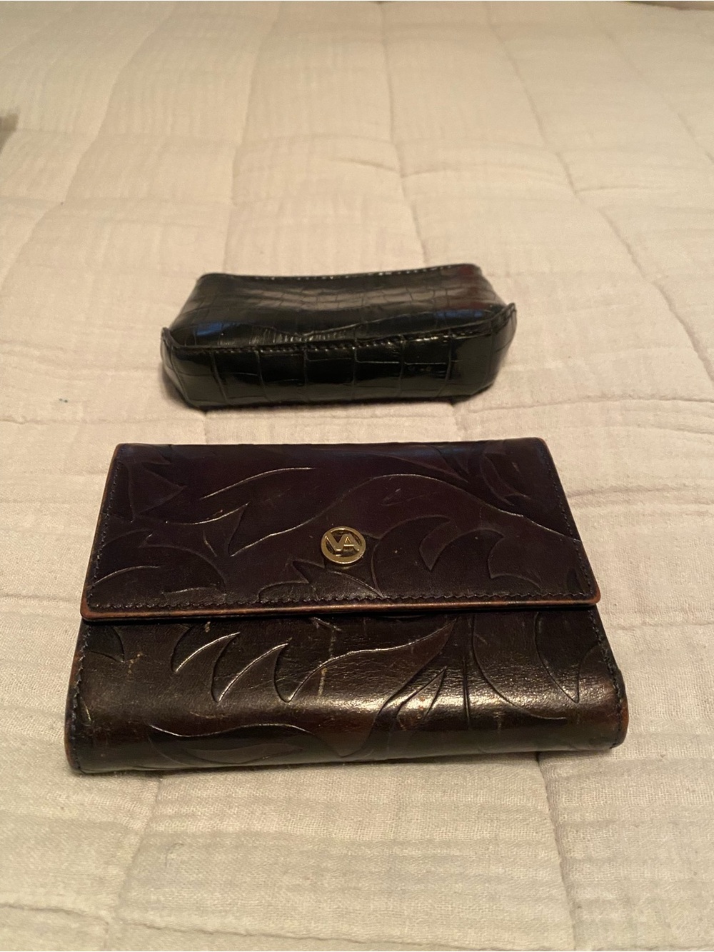 Leather Wallet with Gold Logo - Black